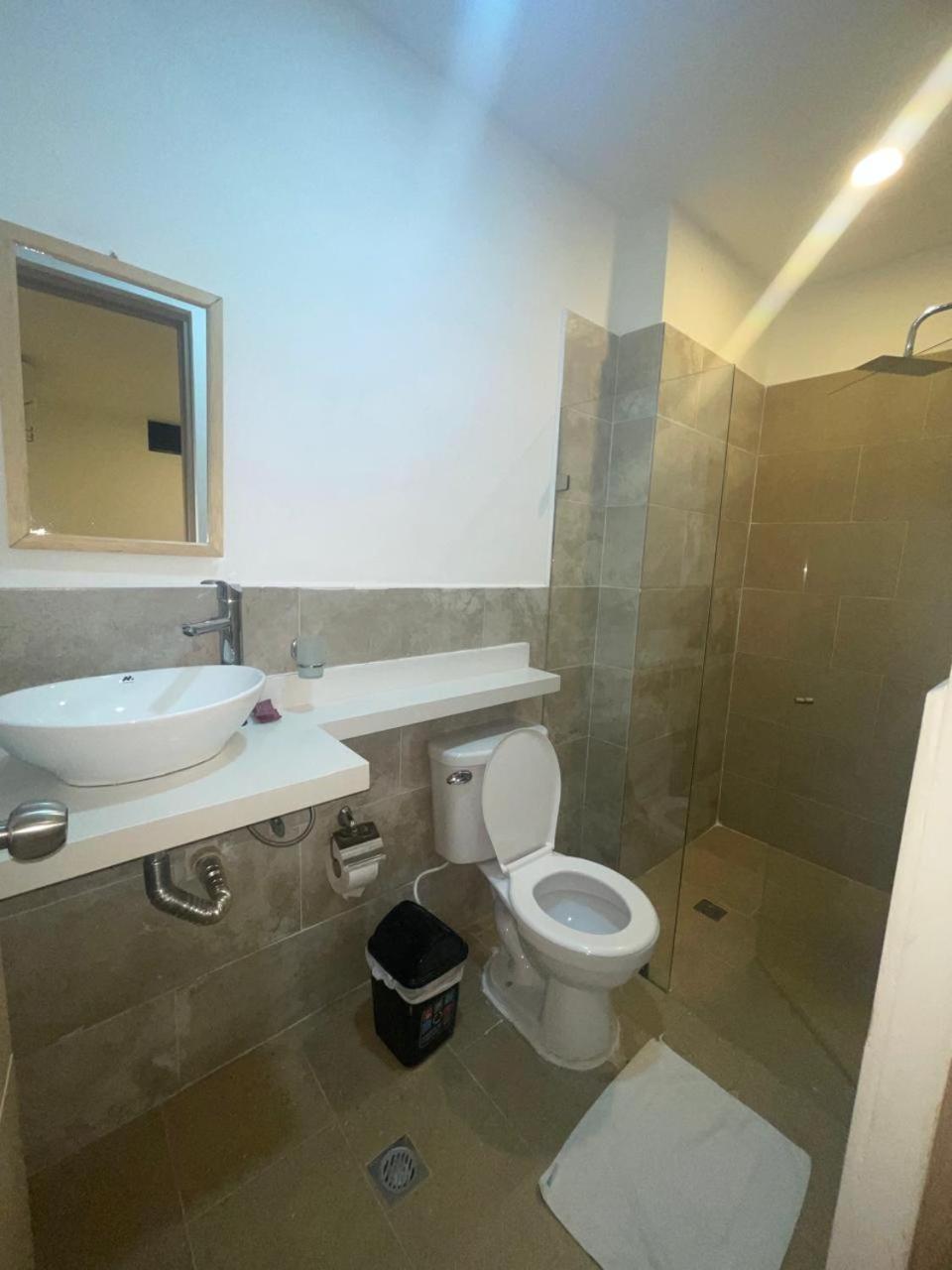 Hotel Villa Real เมเดยิน ภายนอก รูปภาพ